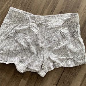 Knit short
